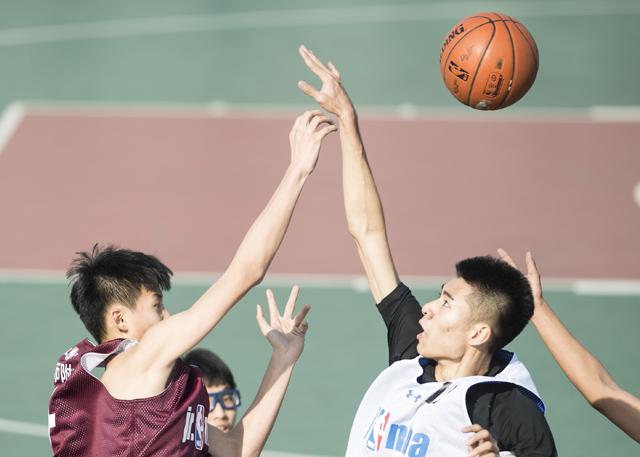 伊藤菜菜子苦笑道：师父，叶辰他不可能收我为徒的。